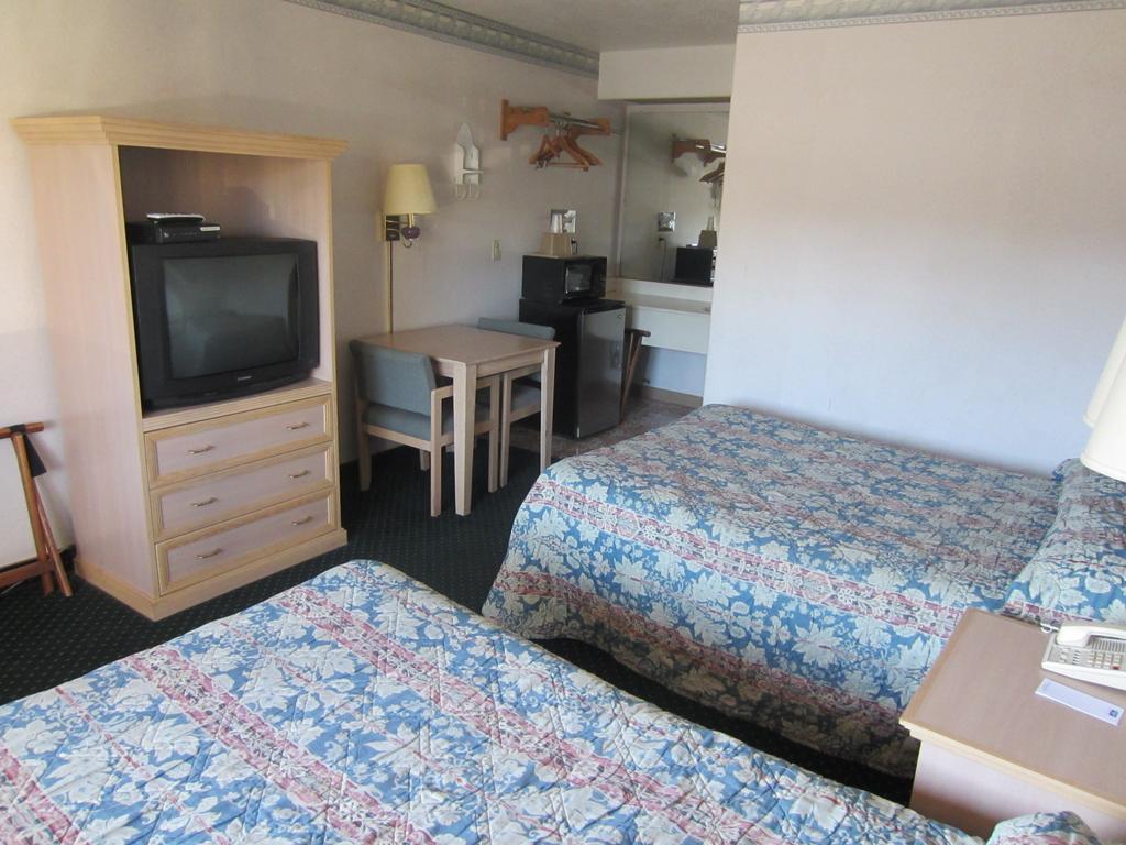 Rodeway Inn Monterey Near Fairgrounds Luaran gambar